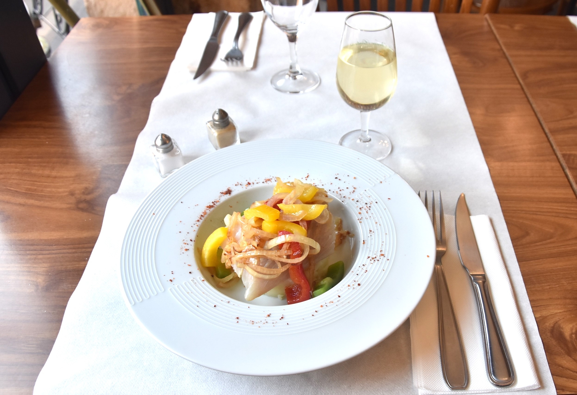 , Le Chef de la Brasserie « Le Verre Galant », référencée sur le Gault & Millau depuis 2018, a changé sa carte